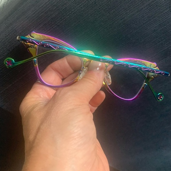Iridescent Cat-Eye Glasses - Picture 2 of 6